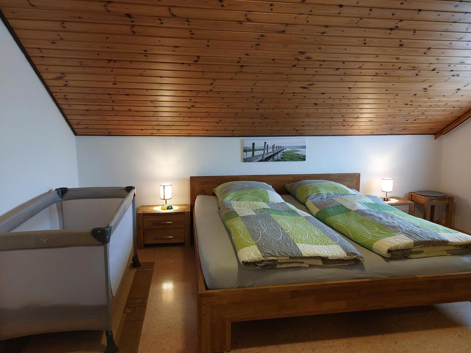 Moderne Ferienwohnung - Neu Renoviert - Ruhige Lage 왈다흐탈 외부 사진